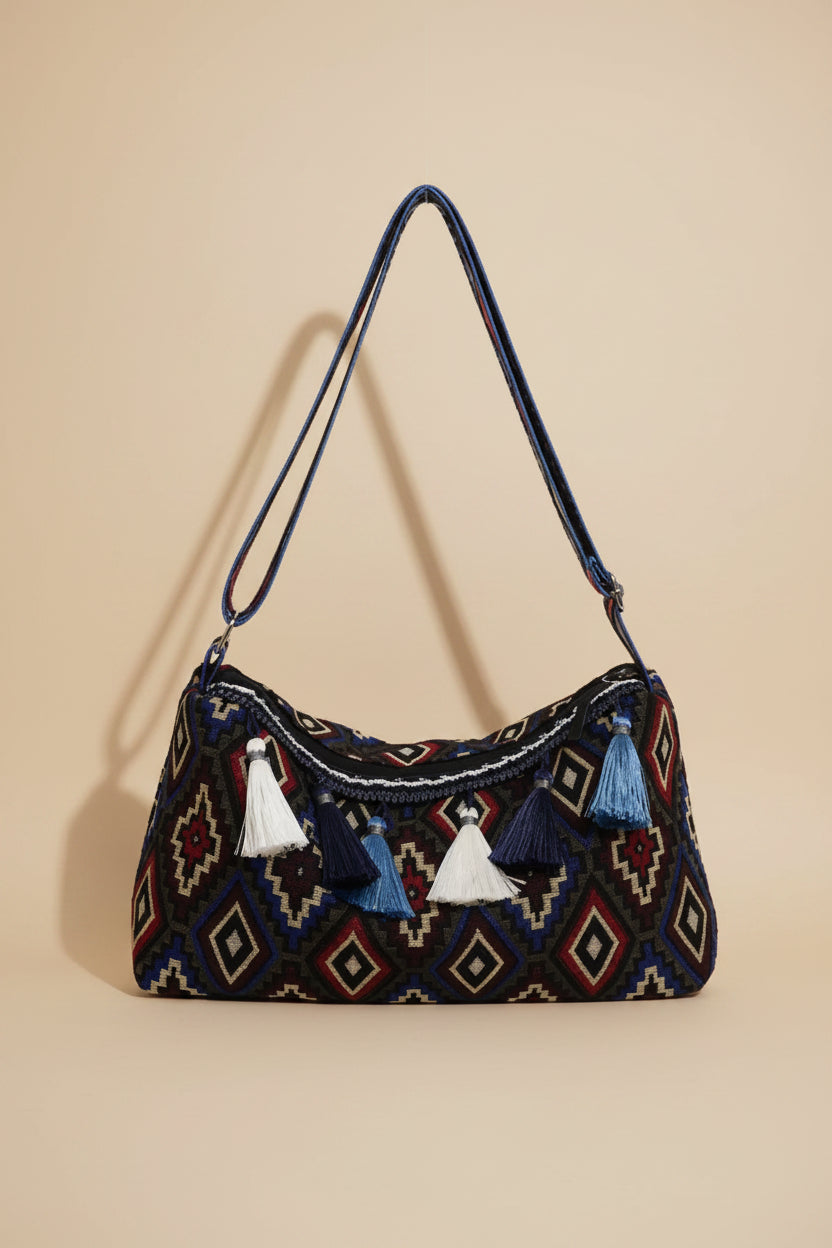6bb21bd5-2aed-4937-9d35-548bd1c13349-Max