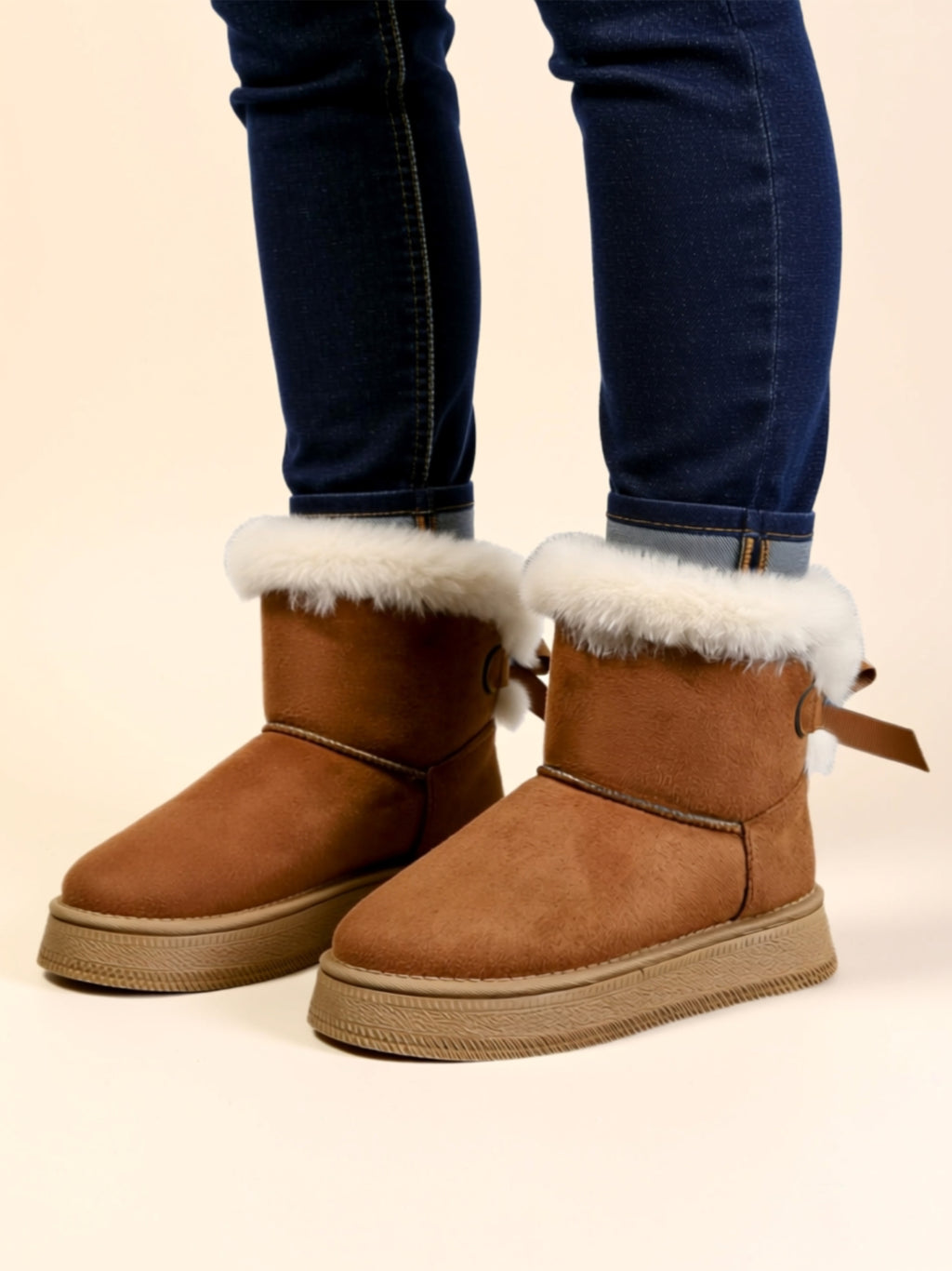 Bottes plates en daim