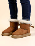 Bottes plates en daim