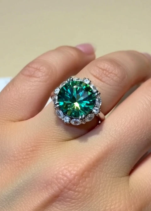 5 Carat Green Round-Cut Moissanite Halo Ring in Platinum-Plated .925 Sterling Silver