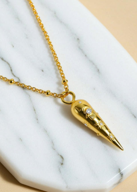 18K Gold-Plated Engraved Horn Pendant Necklace in Titanium Steel