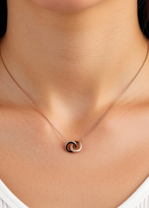 Interlocking Circle Zircon Necklace in .925 Sterling Silver
