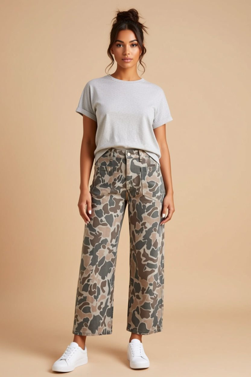 High-Waisted Camouflage Wide-Leg Cropped Jeans with Pockets