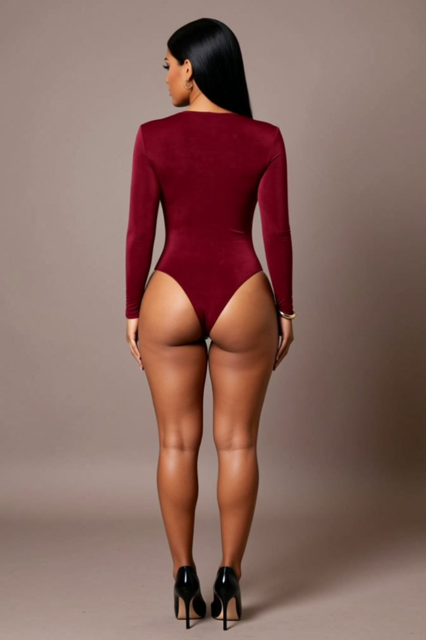 Ruched Sweetheart-Neck Long-Sleeve Bodysuit