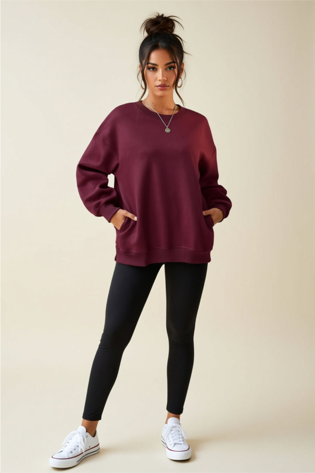 Sweat-shirt oversize à manches longues avec fentes latérales et poches