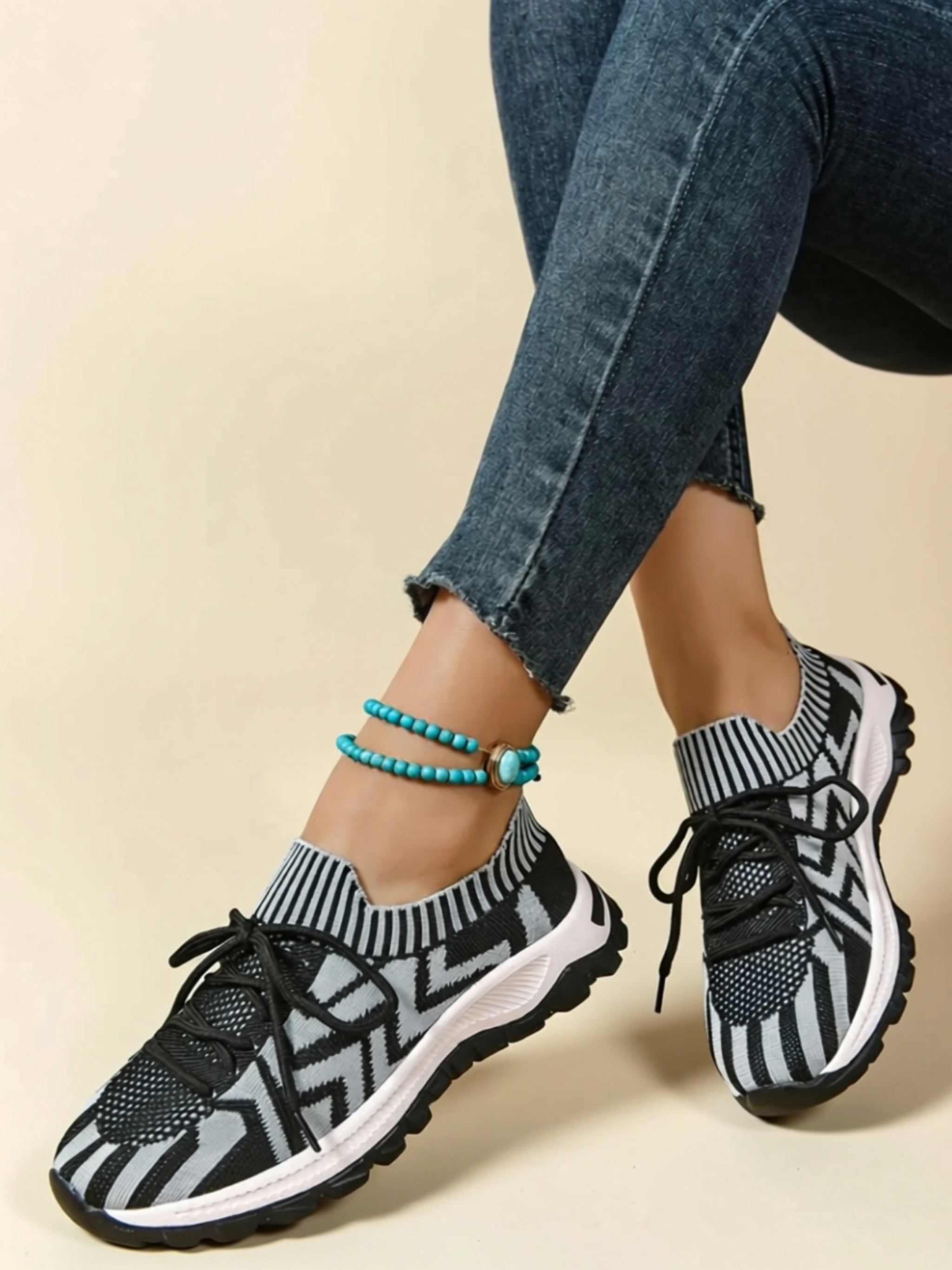 Breathable Mesh Flat Sneakers