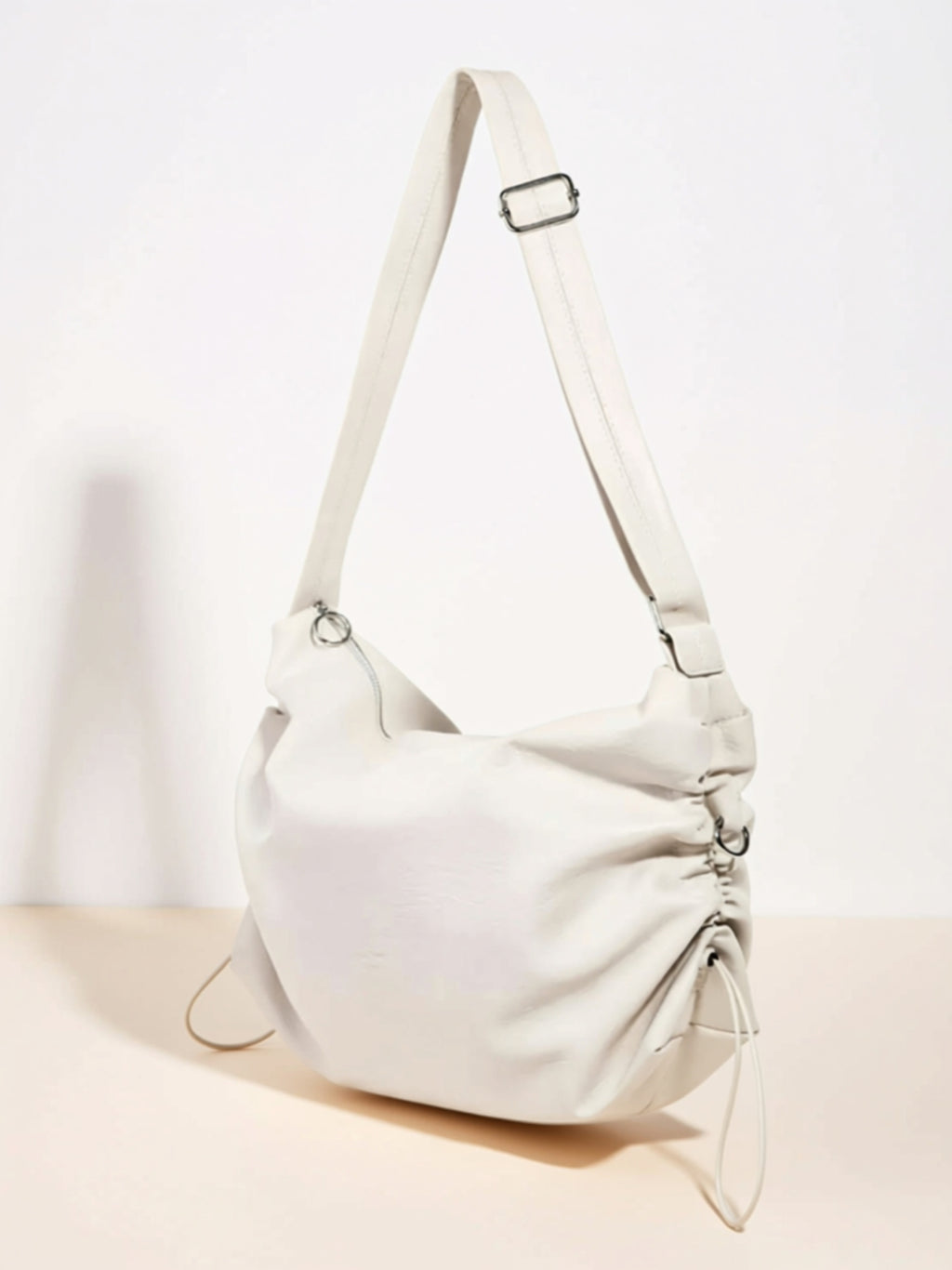 Mittelgroße Vegane Ledertasche