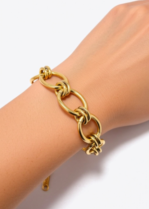 18K Gold-Plated Chunky Oval Link Chain Bracelet in Stainless Steel
