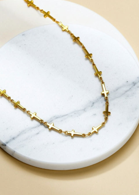 18K Gold-Plated Cross Link Chain Necklace in Stainless Steel