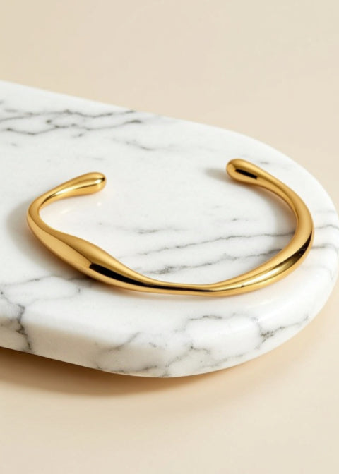 18K Gold-Plated Twisted Open Cuff Bracelet in Stainless Steel