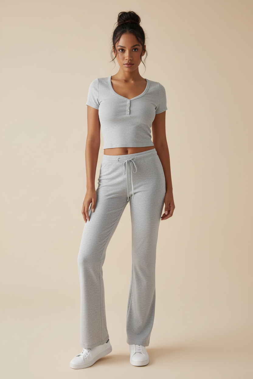 U-neck T-shirt and trousers knitted two-piece set