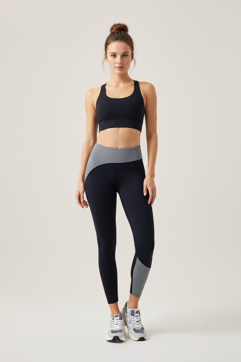 High-Waisted Sports Leggings with Compression Fit