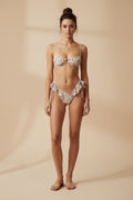 Ensemble bikini floral à volants